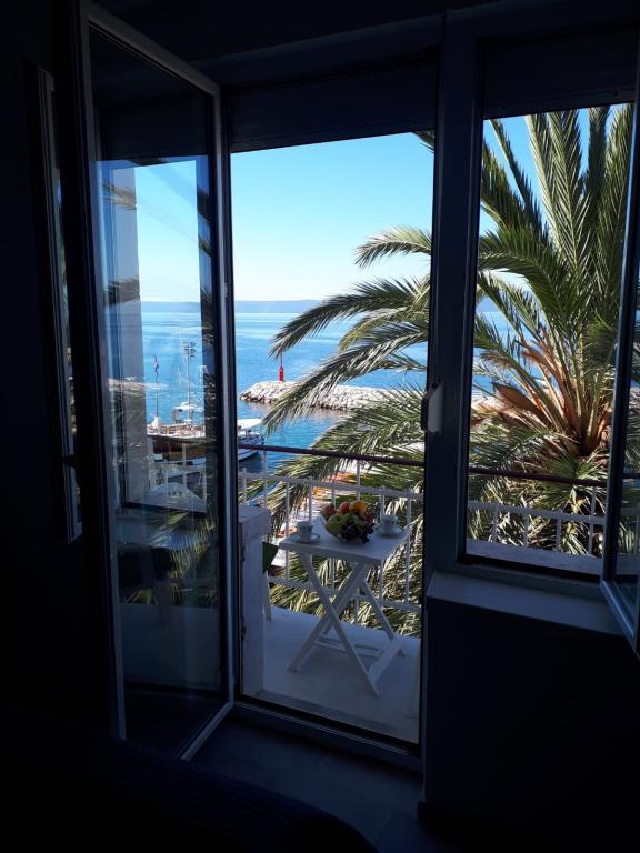 Apartmaji Podgora Apartmaji Palm Tree Obmorju.si